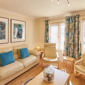 https://the-scuttlebutt-townhouse.yorkshirehotels.net